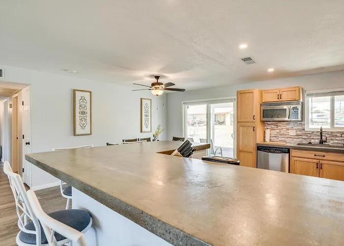 2 Mi To Havasu With Patio! Lake Havasu City
