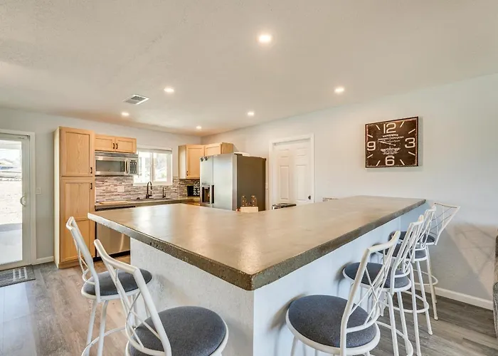2 Mi To Havasu With Patio! Holiday home *