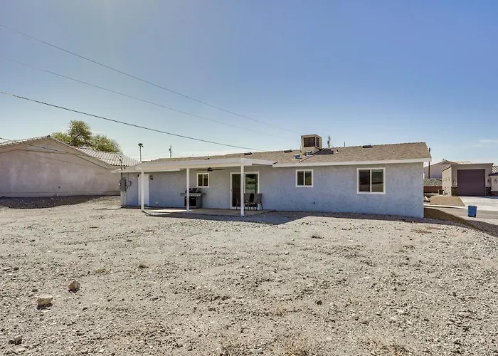2 Mi To Havasu With Patio! * Lake Havasu City